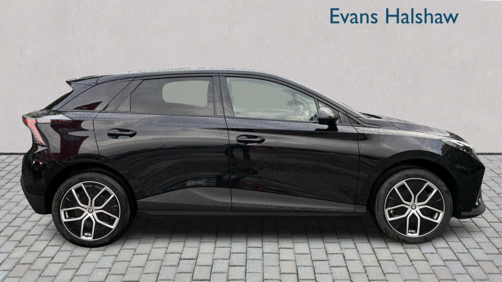 MG MG4 180Kw Trophy Ev Extended Range 77Kwh 2025 OY75NMA Black #6
