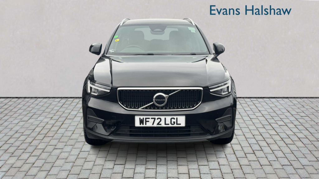 Volvo XC40 2.0 B3p Core 2022 WF72LGL Black #3