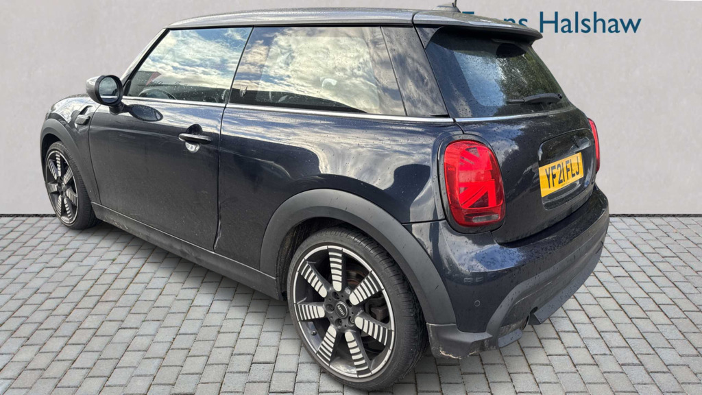Mini Hatch 1.5 Cooper Exclusive 2021 YF21FLJ Black #5