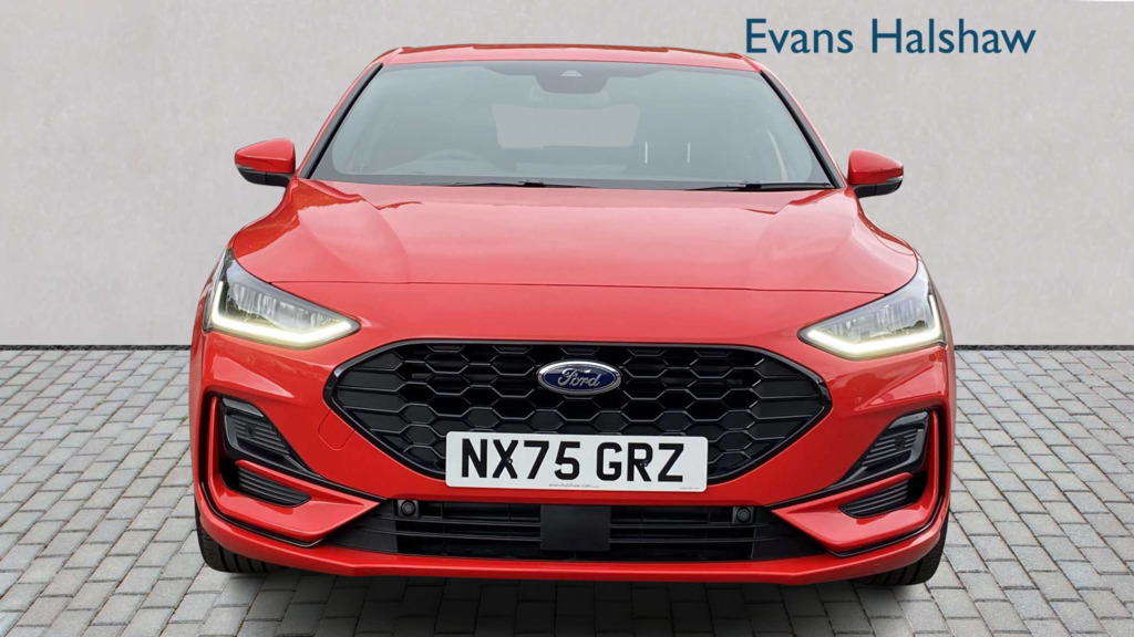Ford Focus 1.0 Ecoboost Hybrid Mhev St-line 2025 NX75GRZ Red #3