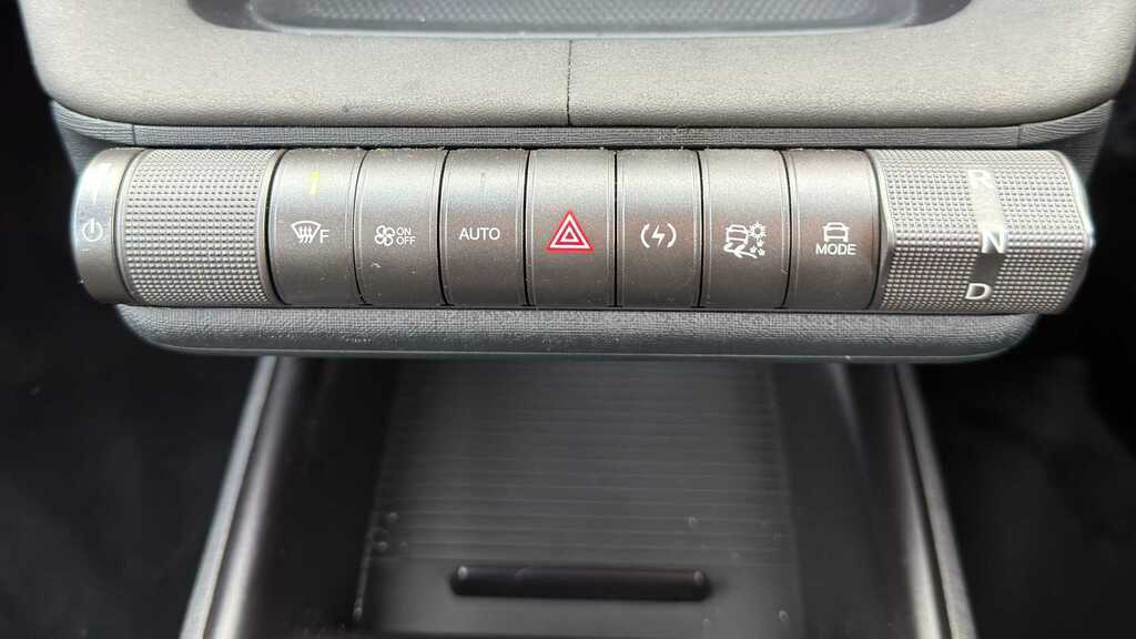 Byd Dolphin 70Kw Active 44.9Kwh 2025 DW25VEB White #6