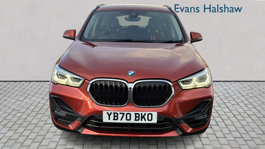BMW X1 Sdrive 20I Sport Step 2020 YB70BKO Orange #4