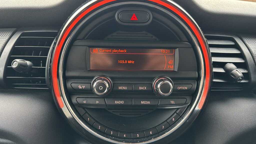 Mini Hatch 1.5 Cooper Jcw Sport Pack 2017 Red #2