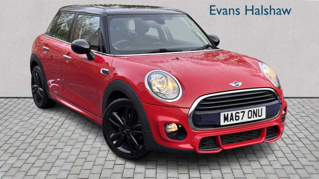 Mini Hatch 1.5 Cooper Jcw Sport Pack 2017 Red