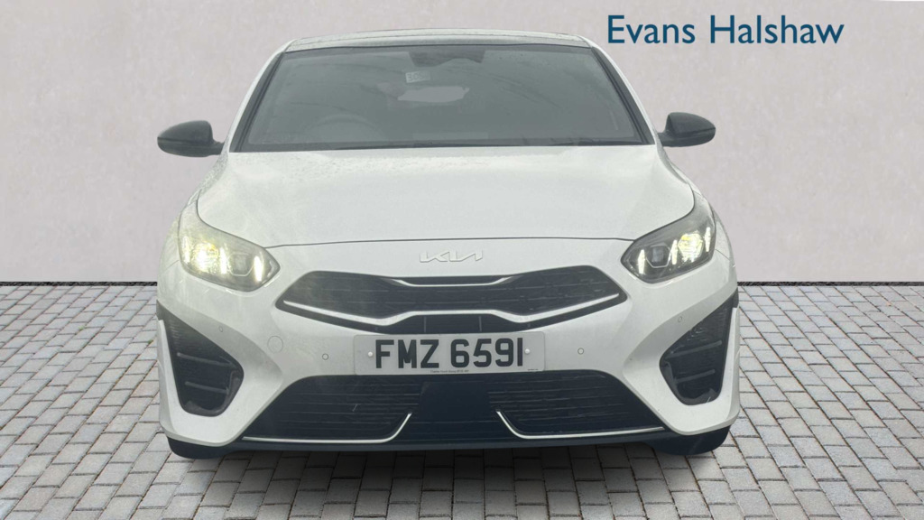 Kia Proceed 1.5T Gdi Isg 138 Gt-line S Dct 2024 FMZ6591 White #4