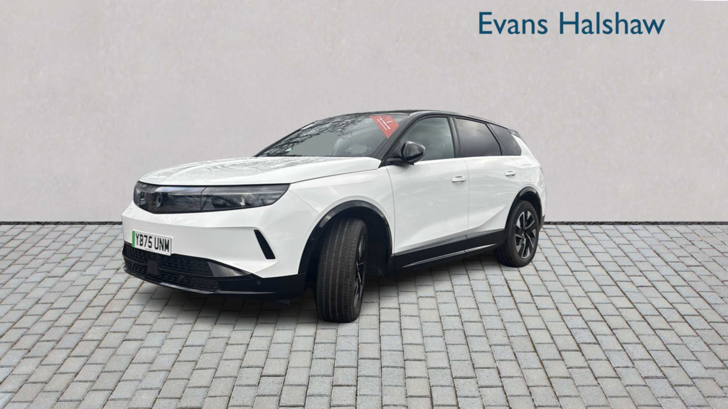Vauxhall Grandland 157Kw Gs 73Kwh 2025 YB75UNM White #2
