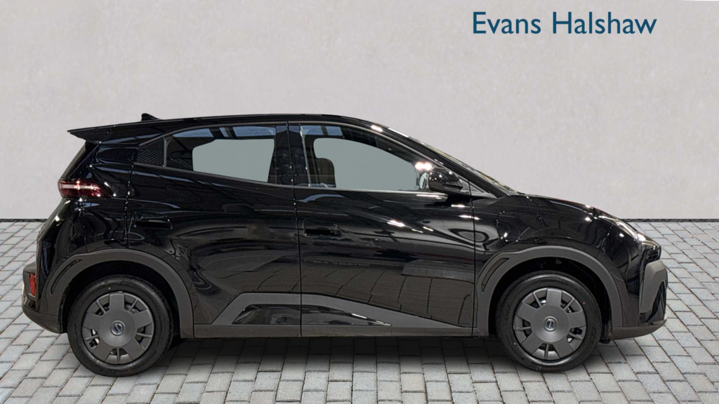 Byd Dolphin 65Kw Active 30Kwh 2025 KS75BNB Black #6