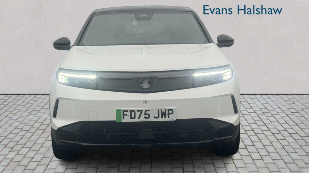 Vauxhall Grandland 157Kw Ultimate 73Kwh Panoramic Roof 202 FD75JWP White #4