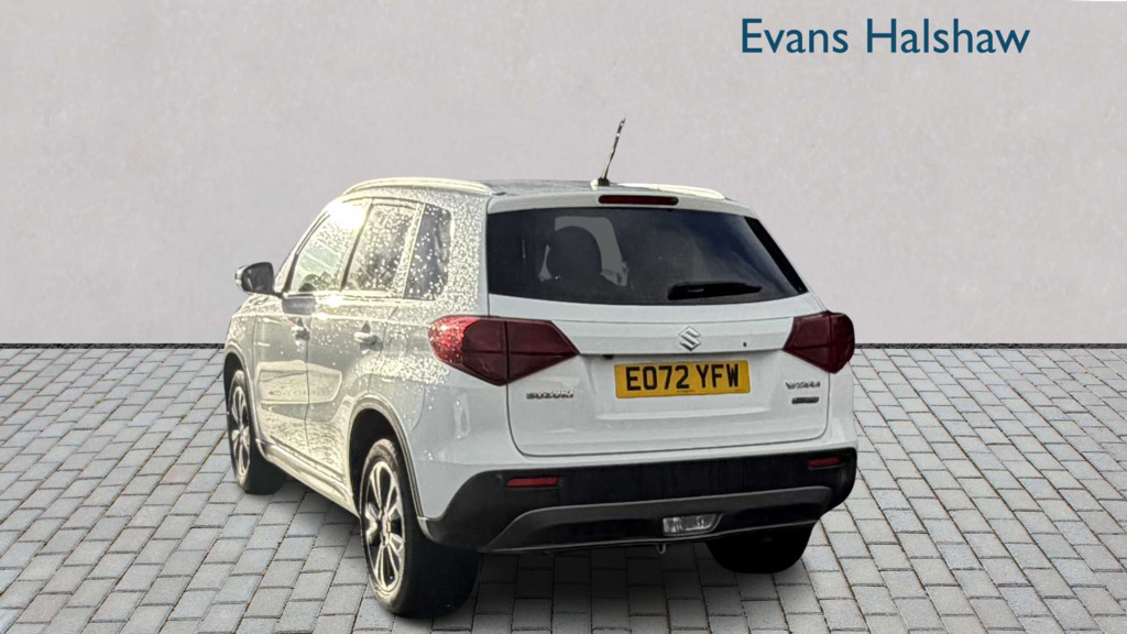 Suzuki Vitara 1.5 Hybrid Sz5 Allgrip Ags 2022 EO72YFW White #2