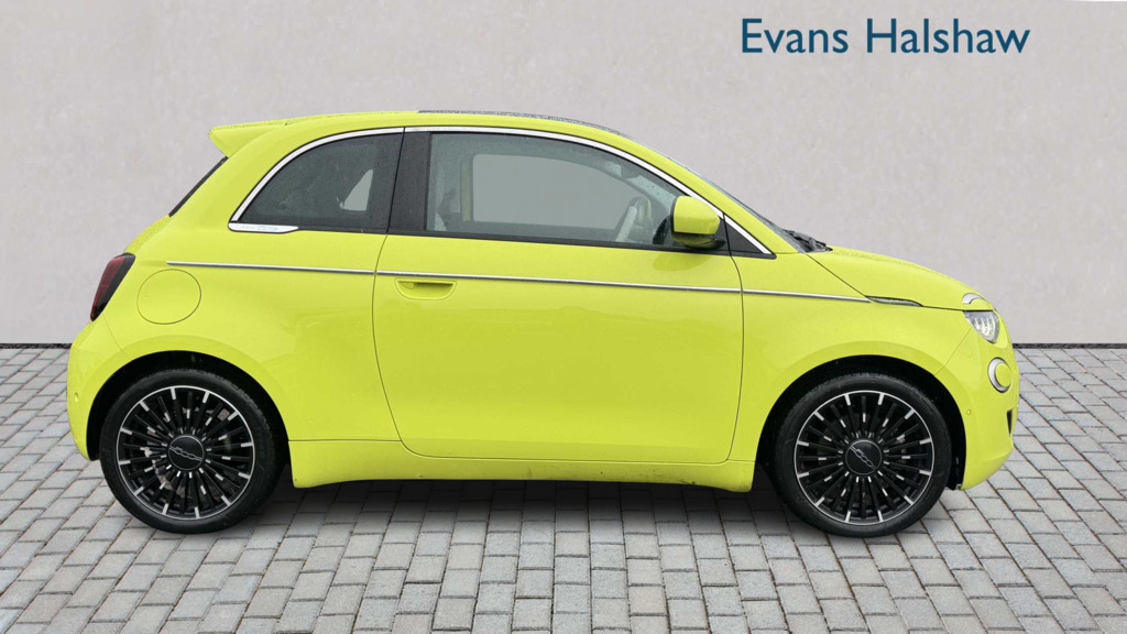 Fiat 500 87Kw 42Kwh 2024 FE74RZL Green #4