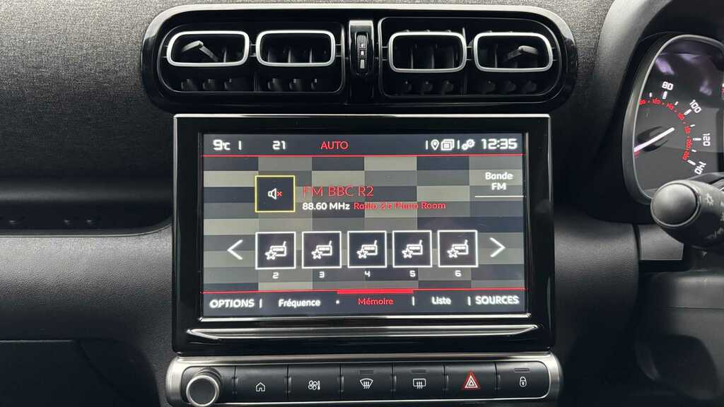 Citroen C3 Aircross 1.2 Puretech 110 Shine Plus 2022 BG72ONV Grey #2