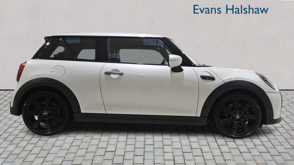 Mini Hatch 1.5 Cooper Resolute Edition 2023 WF23TVE White #6