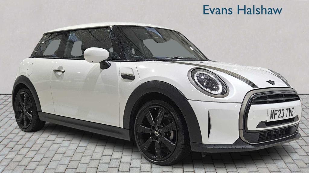 Mini Hatch 1.5 Cooper Resolute Edition 2023 White