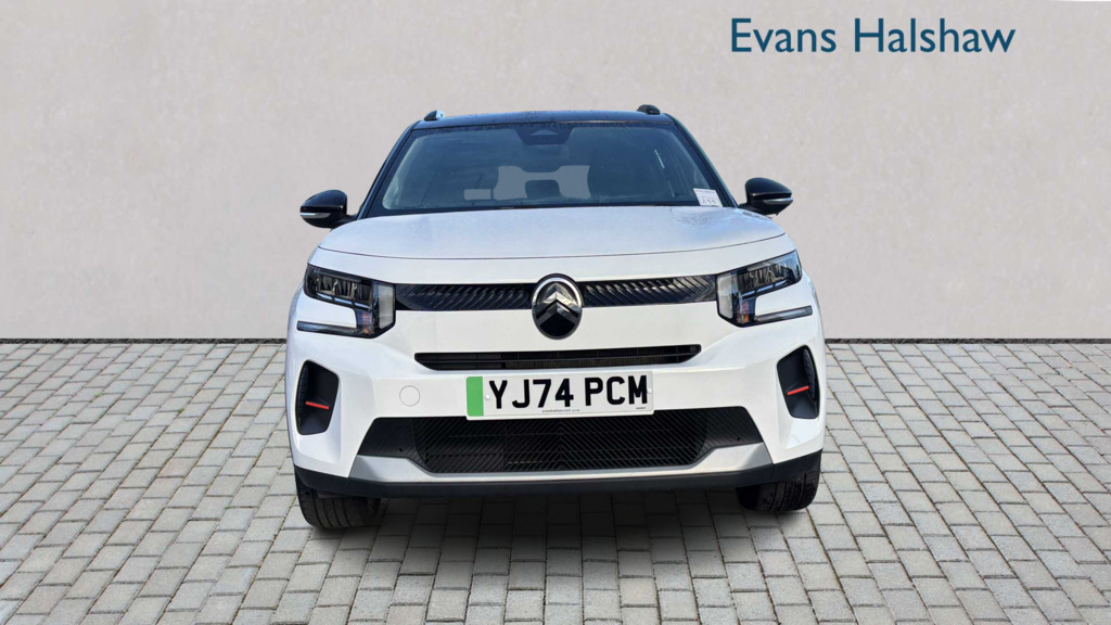 Citroen C3 83Kw Plus 44Kwh 2025 YJ74PCM White #2