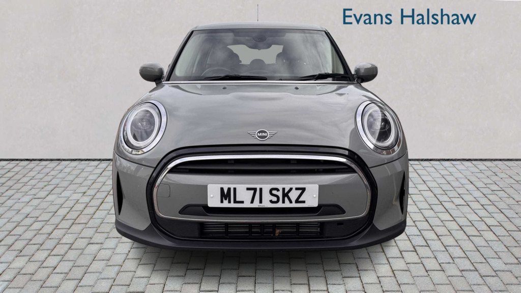 Mini Hatch 1.5 Cooper Classic 2022 ML71SKZ Grey #2