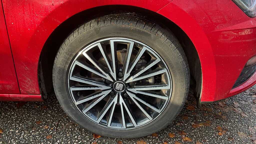 Seat Leon 1.5 Tsi Evo Xcellence Lux Ez 2019 Red #3