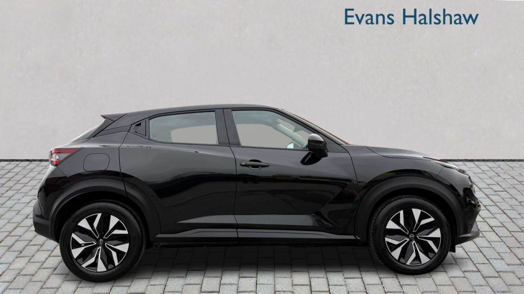 Nissan Juke 1.0 Dig-t Acenta Premium 2025 NY25BHZ Black #2