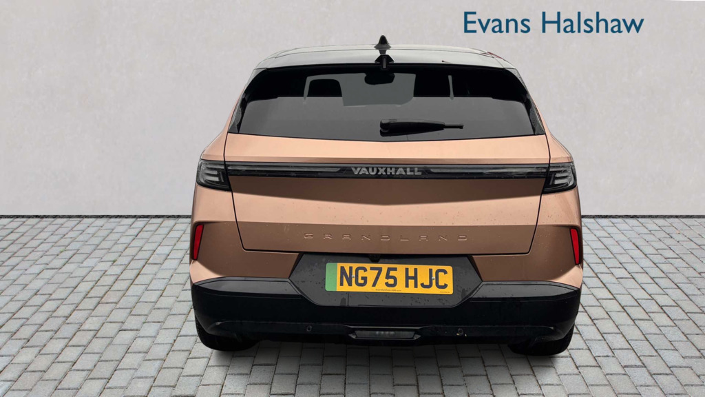 Vauxhall Grandland 157Kw Gs 73Kwh 2025 NG75HJC Brown #5