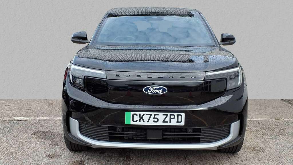 Ford Explorer 250Kw Premium 79Kwh Awd 2025 Black #4