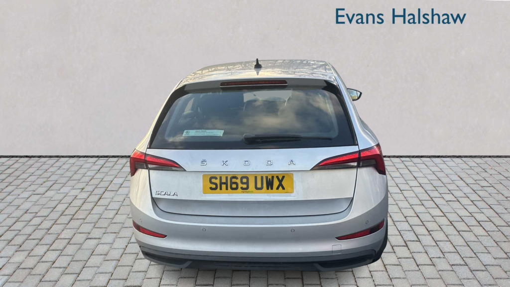 Skoda Scala 1.0 Tsi Se Dsg 2019 Silver #6