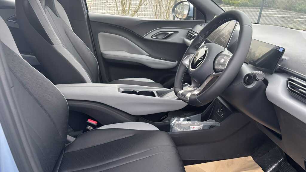 Byd Dolphin 65Kw Active 30Kwh 2025 DL75YBY Blue #2