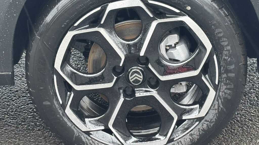 Citroen C3 1.2 Hybrid 110 Plus E-dcs6 2025 Black #6
