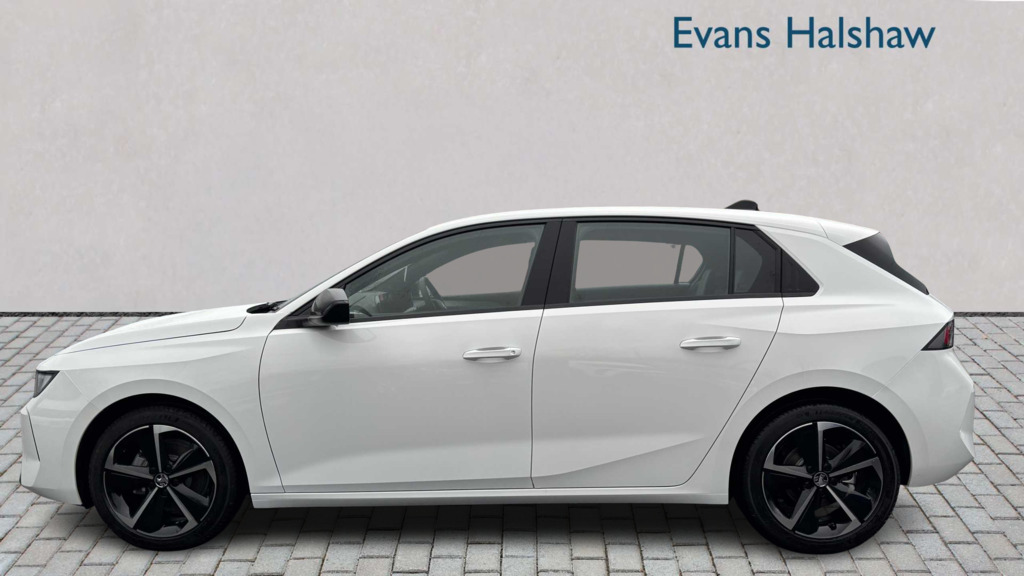 Vauxhall Astra 1.2 Turbo 130 Griffin 2025 NG75ZGW White #3