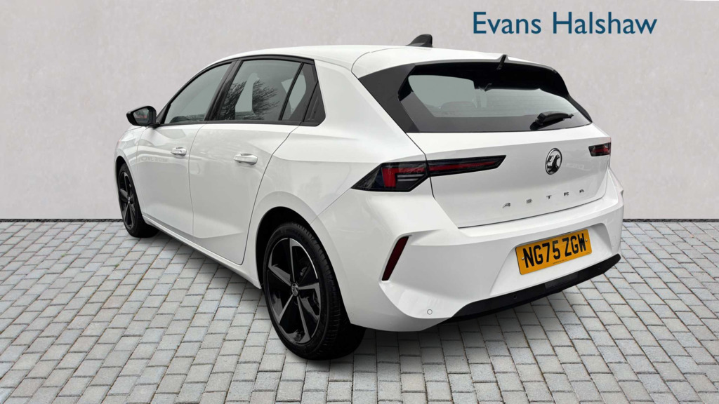 Vauxhall Astra 1.2 Turbo 130 Griffin 2025 NG75ZGW White #2
