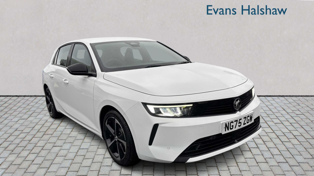 Vauxhall Astra 1.2 Turbo 130 Griffin 2025 White