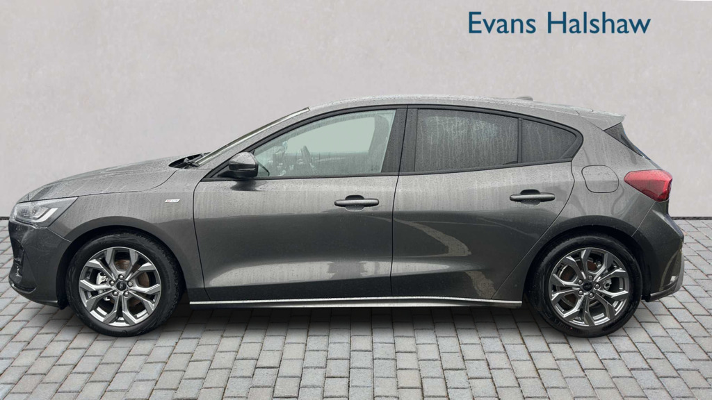 Ford Focus 1.0 Ecoboost Hybrid Mhev St-line 2025 DK75HKV Grey #4
