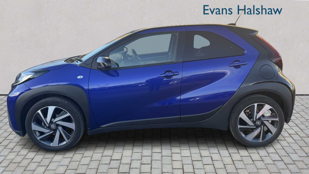 Toyota Aygo X 1.0 Vvt-i Exclusive 2024 T31JAO Blue #4