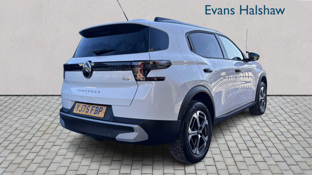 Citroen C3 Aircross 1.2 Turbo Plus 2025 YJ75FBP White #4