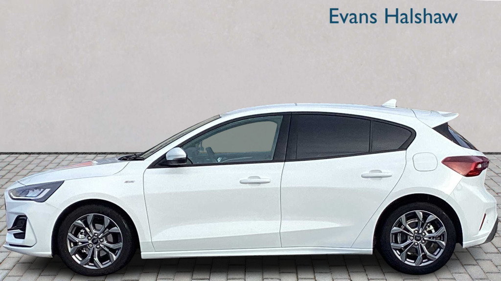 Ford Focus 1.0 Ecoboost Hybrid Mhev St-line 2025 CN75HFS White #3
