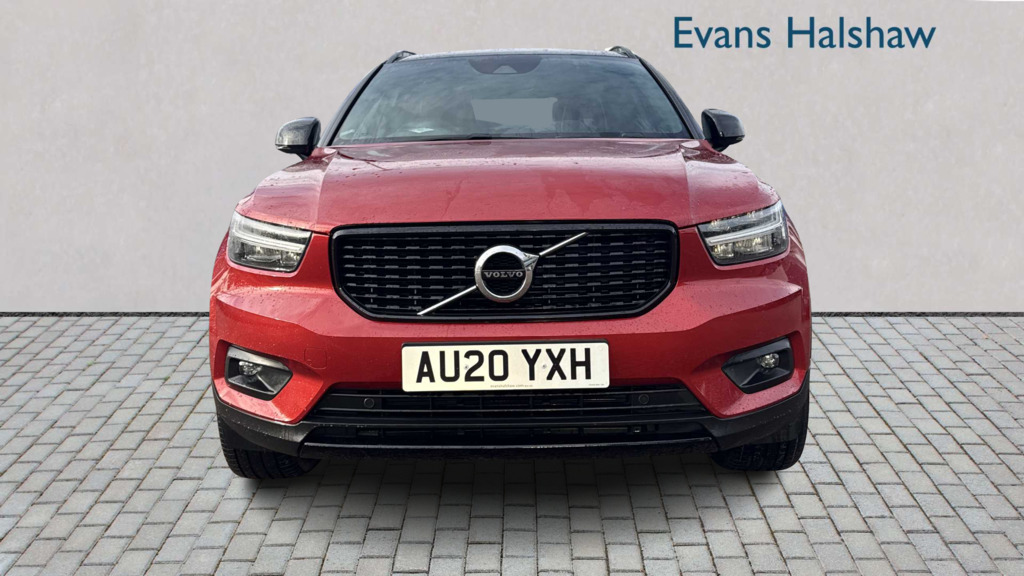 Volvo XC40 1.5 T3 163 R Design Geartronic 2020 AU20YXH Red #2
