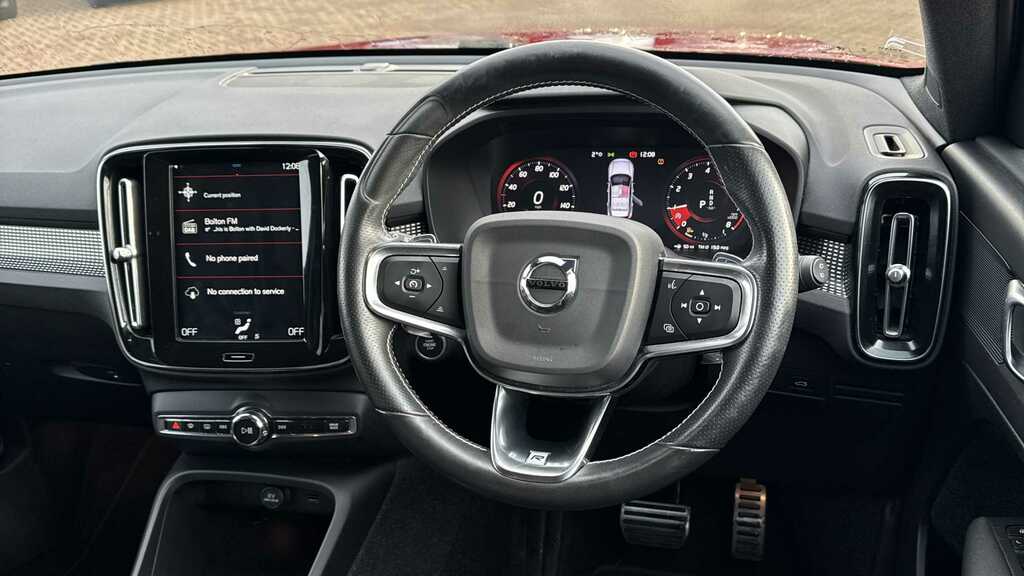 Volvo XC40 1.5 T3 163 R Design Geartronic 2020 AU20YXH Red #3