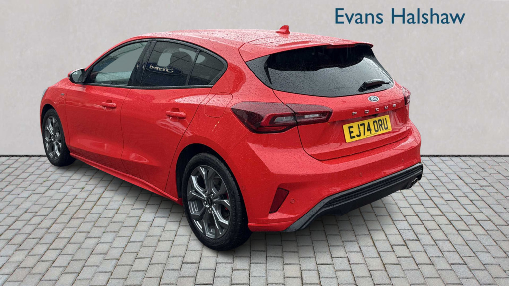 Ford Focus 1.0 Ecoboost Hybrid Mhev 155 St-line 2024 EJ74ORU Red #2