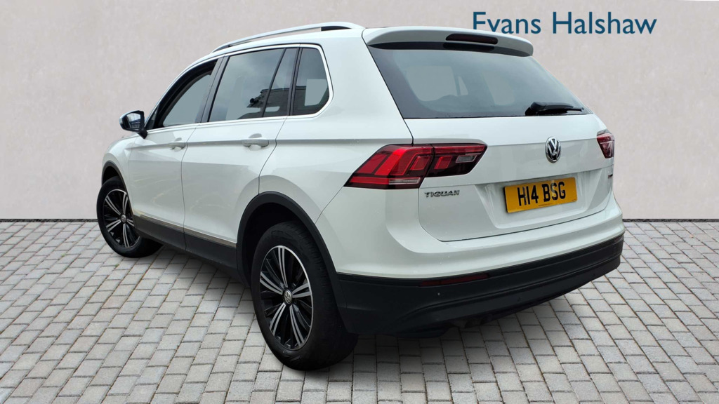 Volkswagen Tiguan 2.0 Tdi 150 4Motion Se 2018 H14BSG White #2