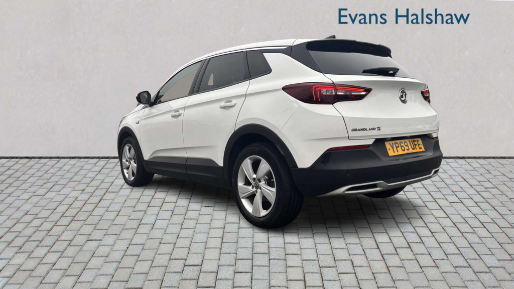 Vauxhall Grandland X 1.5 Turbo D Elite Nav 2019 YP69UFE White #5