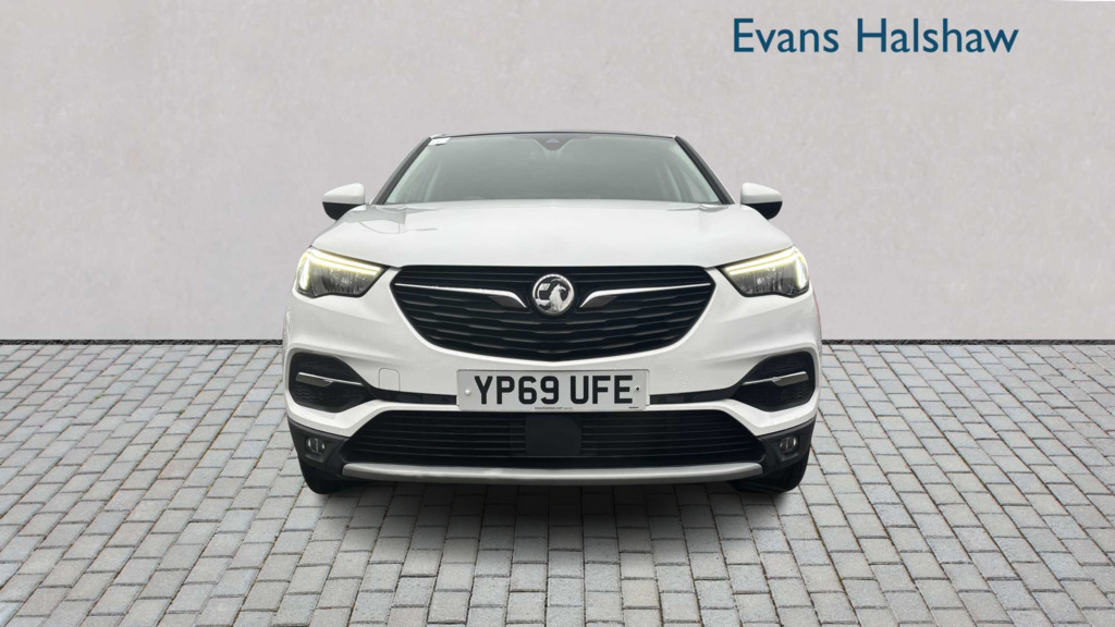 Vauxhall Grandland X 1.5 Turbo D Elite Nav 2019 YP69UFE White #2