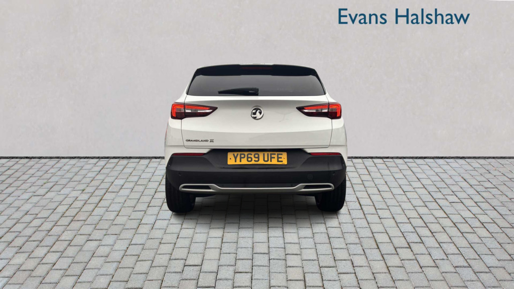 Vauxhall Grandland X 1.5 Turbo D Elite Nav 2019 YP69UFE White #6