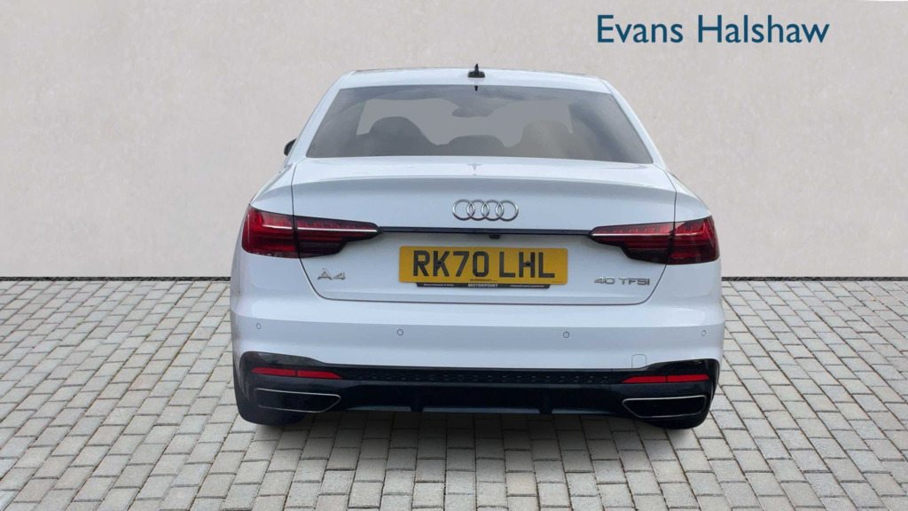 Audi A4 40 Tfsi 204 Black Edition S Tronic 2020 White #5