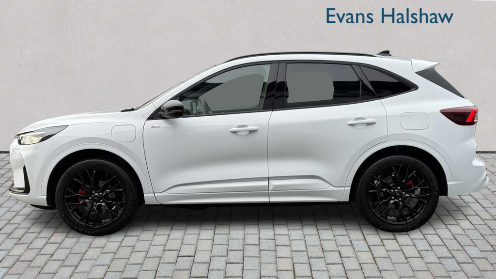 Ford Kuga 2.5 Phev St-line X Black Package Cvt 2025 PK75WMW White #3