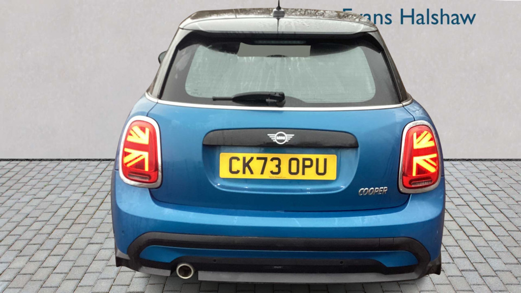 Mini Hatch 1.5 Cooper Classic Premium 2023 CK73OPU Blue #4