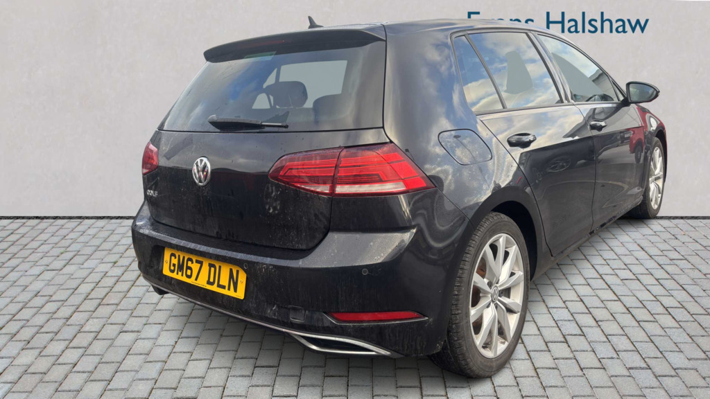 Volkswagen Golf 1.5 Tsi Evo 150 Gt 2018 GM67DLN Black #3