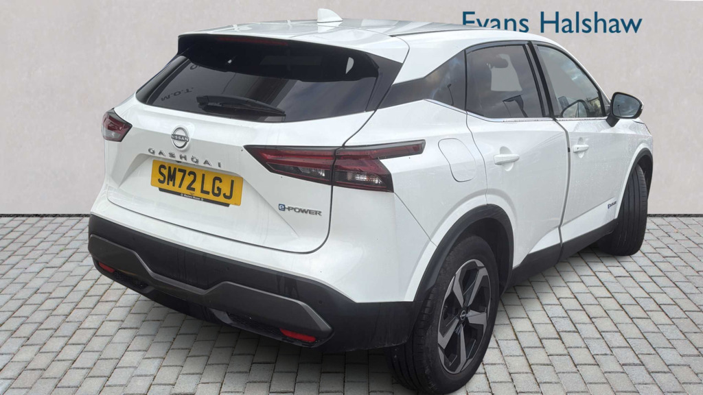 Nissan Qashqai 1.5 E-power N-connecta 2022 SM72LGJ White #4