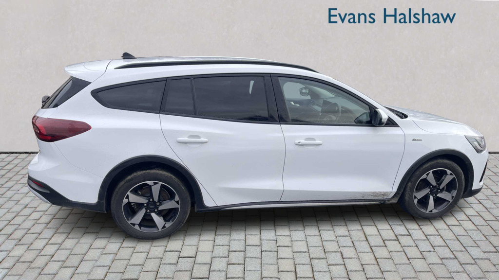 Ford Focus 1.0 Ecoboost Active 2023 FE73XWK White #2