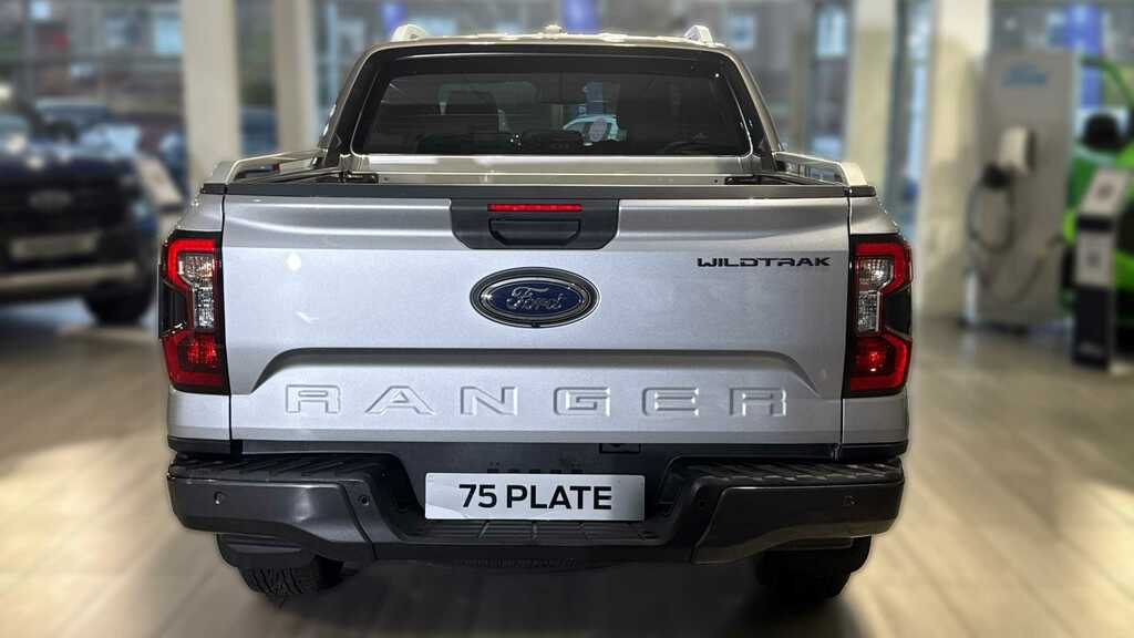 Ford Ranger Pick Up Dcab Wildtrak 2.3 Ecoboost Phev 281 Silver #4