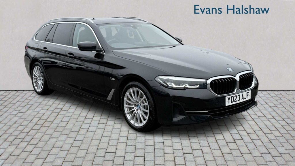 BMW 5 Series 530E Se 2023 Black