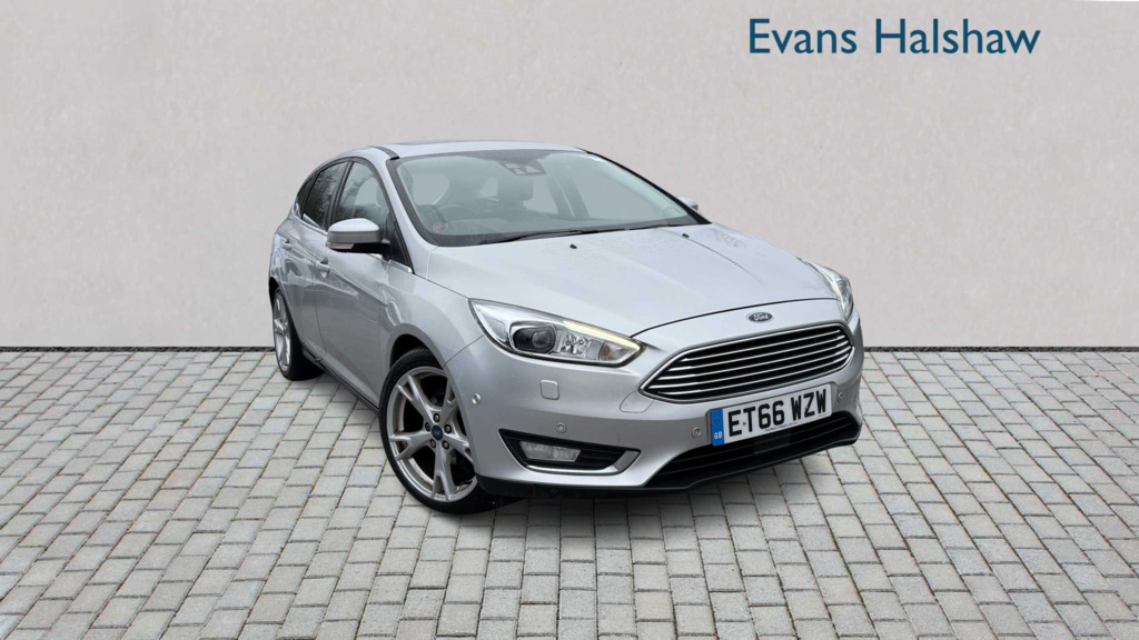 Ford Focus 1.5 Tdci 120 Titanium X Navigation 2017 Silver