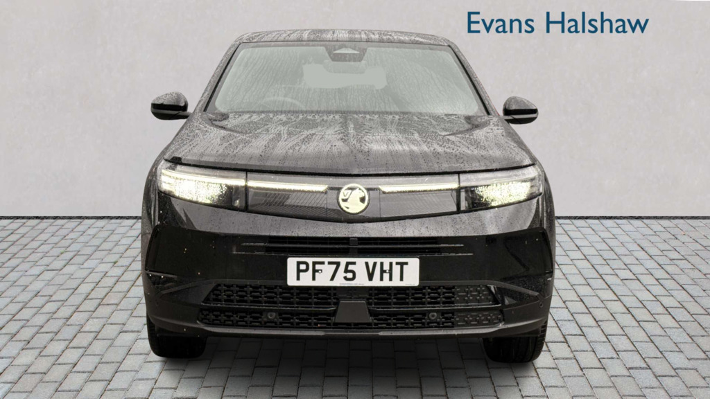 Vauxhall Grandland 1.2 Hybrid 145 Design E-dct6 2026 PF75VHT Black #4